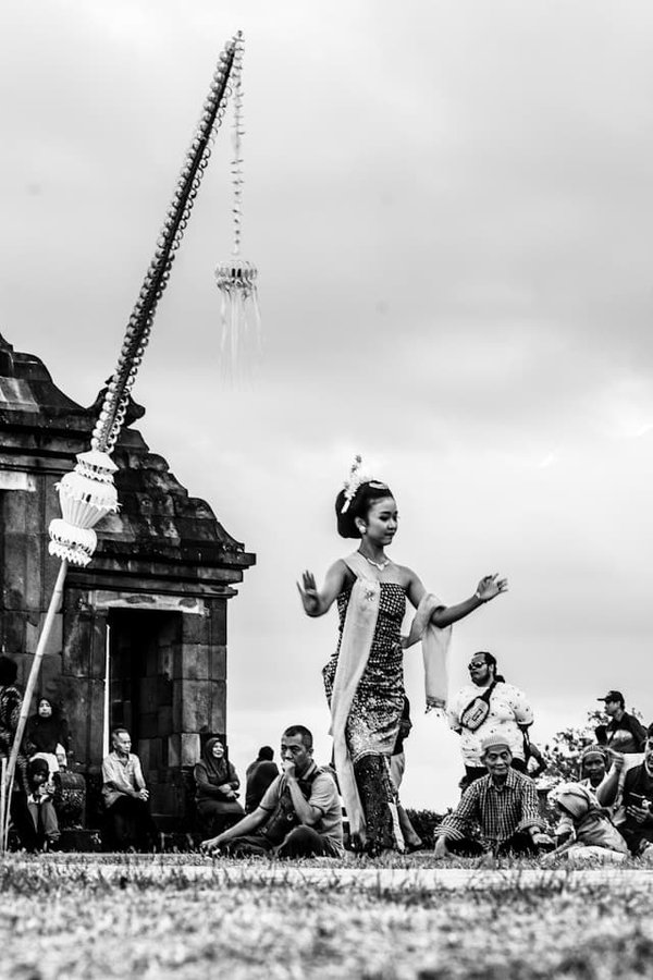 Où peut-on séjourner en Andalousie pour des cours de flamenco avec un danseur local?